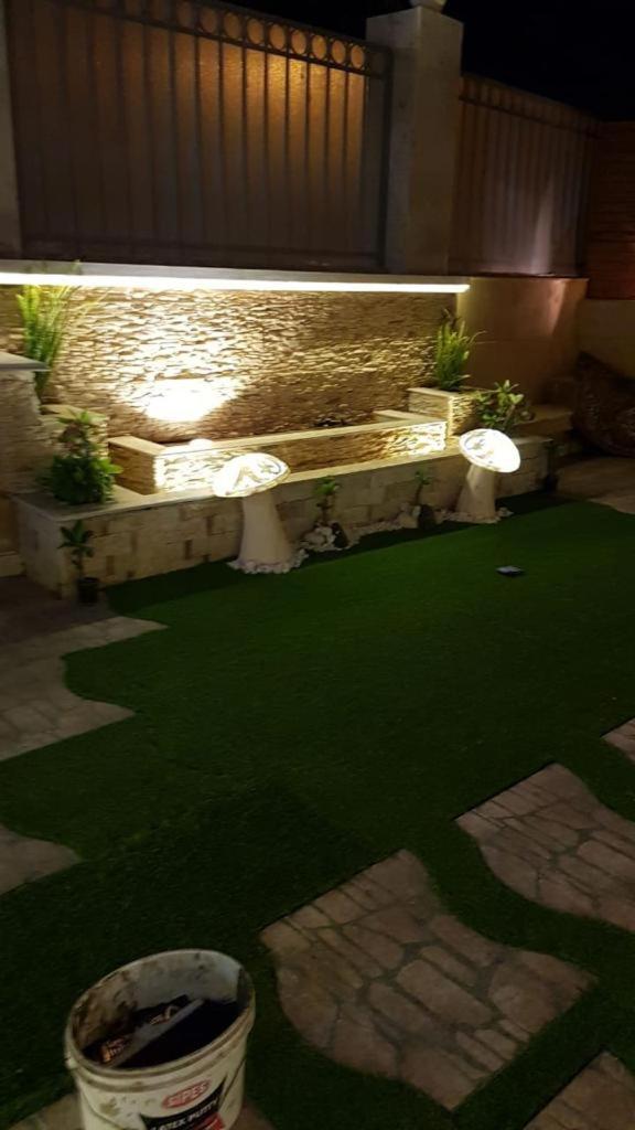 Apartment Two Bedrooms With Garden In New